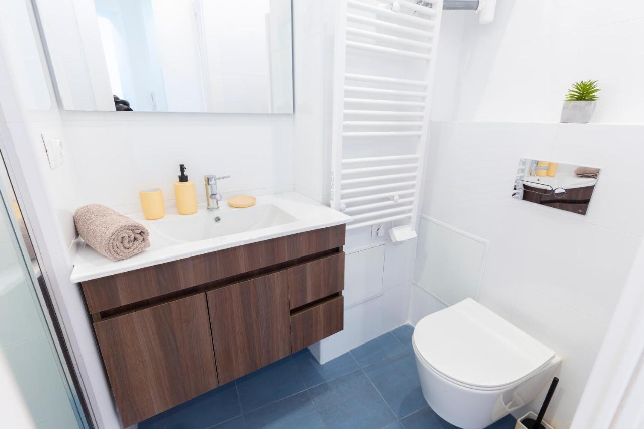 Marne II - 3 Pieces - Parking - Carre D'Or Menton Apartment Luaran gambar