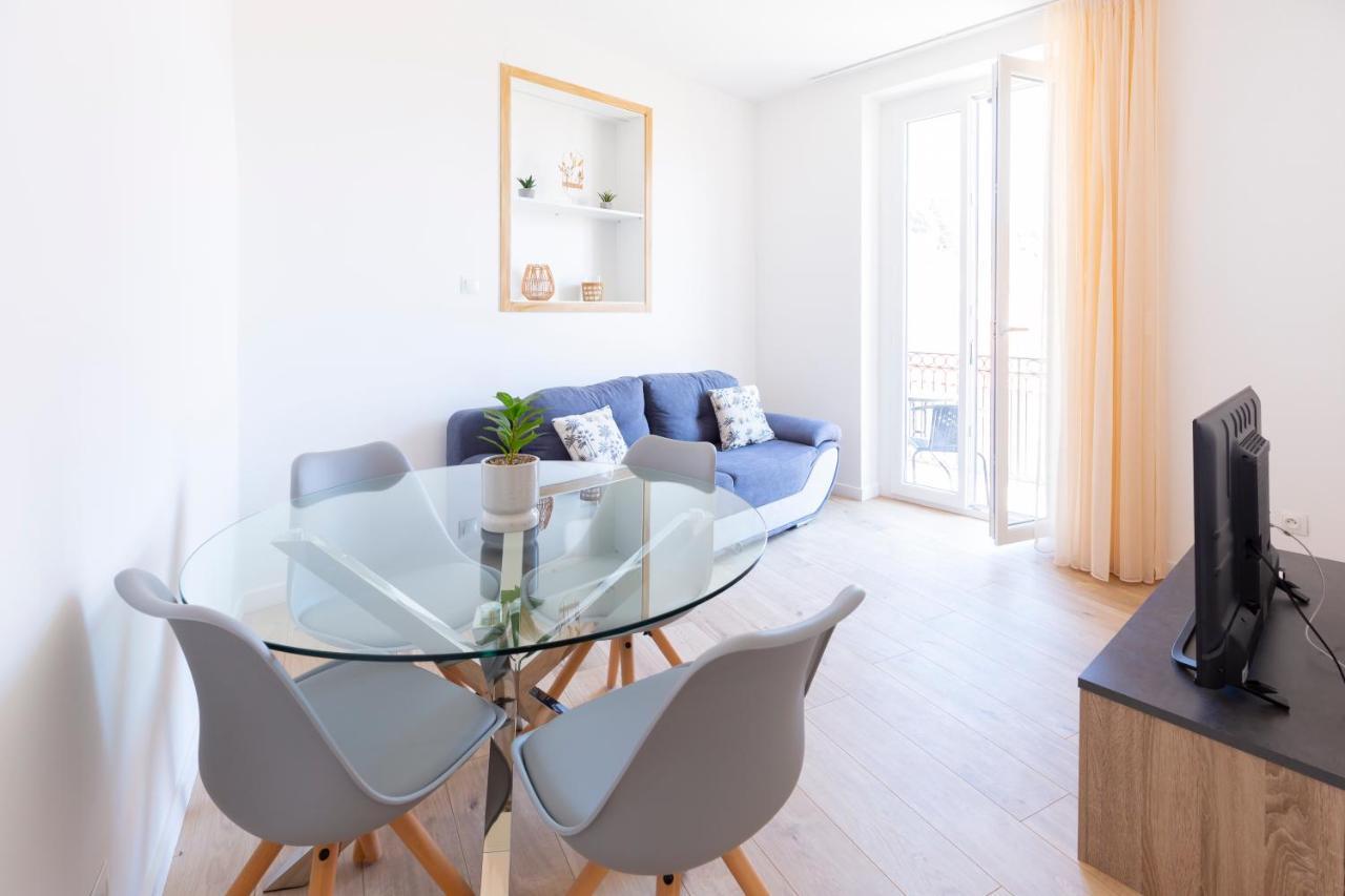 Marne II - 3 Pieces - Parking - Carre D'Or Menton Apartment Luaran gambar